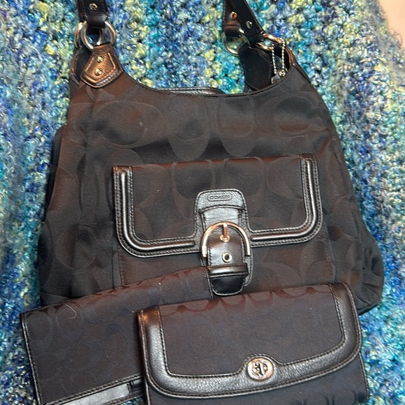 Authentic Coach classic bag with wallet and check book cover - Picture 2 of 14